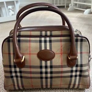 Burberry Boston Brown Haymarket print